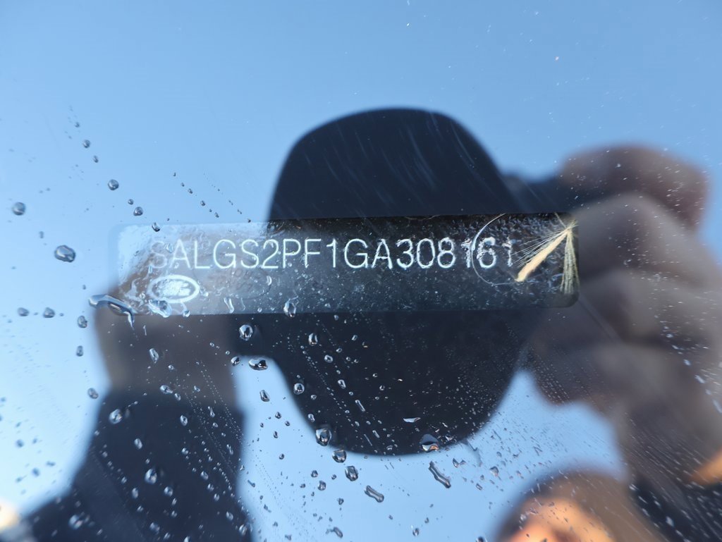 Used 2016 Land Rover Range Rover HSE image 40