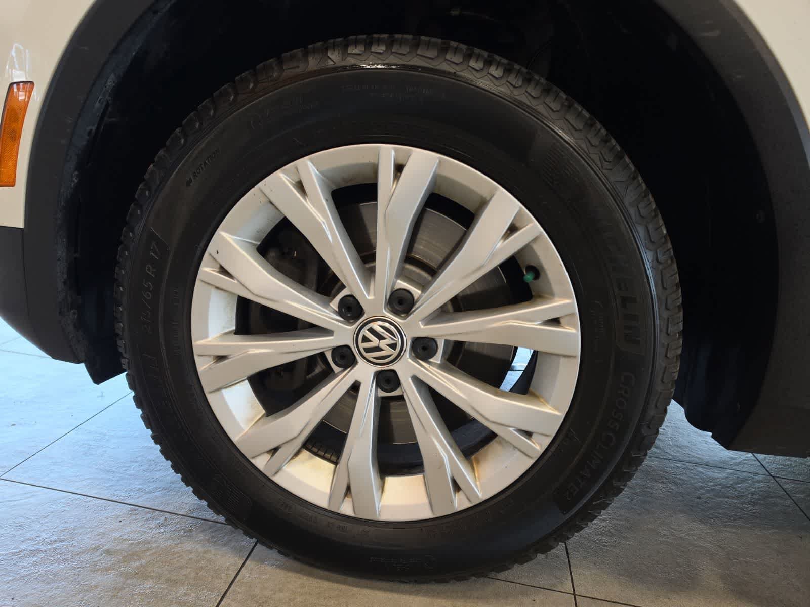 Used 2019 Volkswagen Tiguan S AWD/4WD image 15
