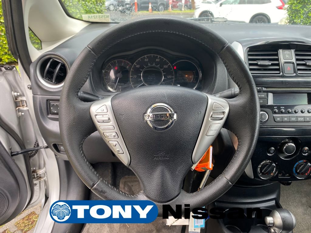 Used 2015 Nissan Versa Note SV FWD image 14