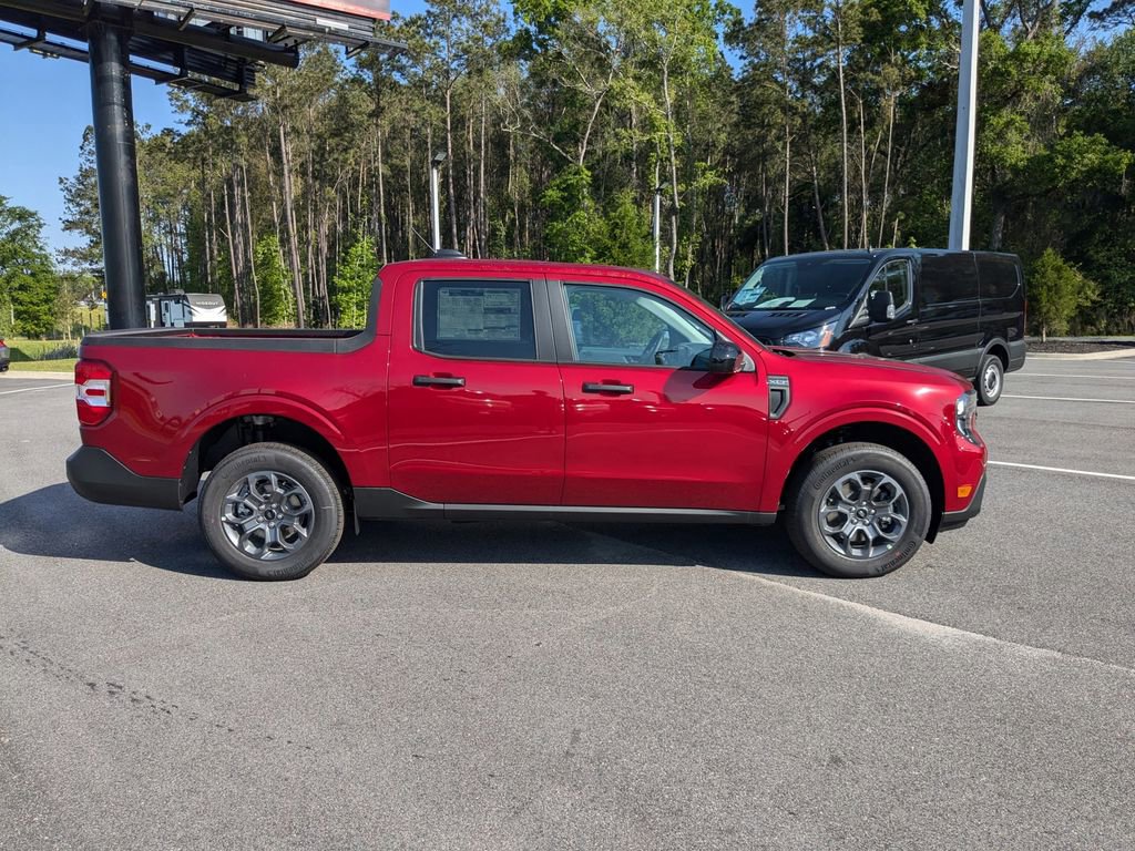 New 2025 Ford Maverick XLT w/ XLT Luxury Package image 3