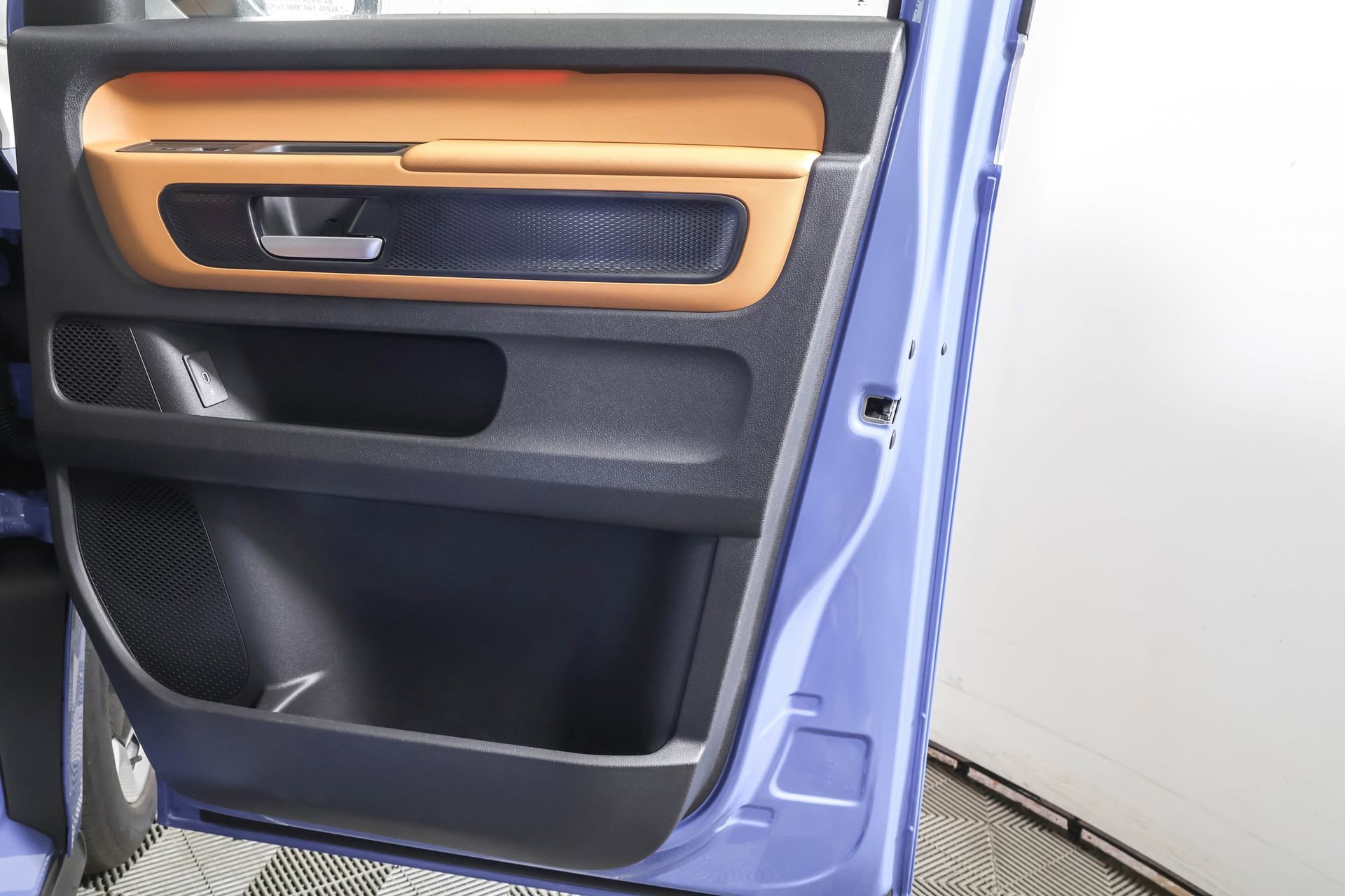 New 2025 Volkswagen ID. Buzz Pro S Plus image 47