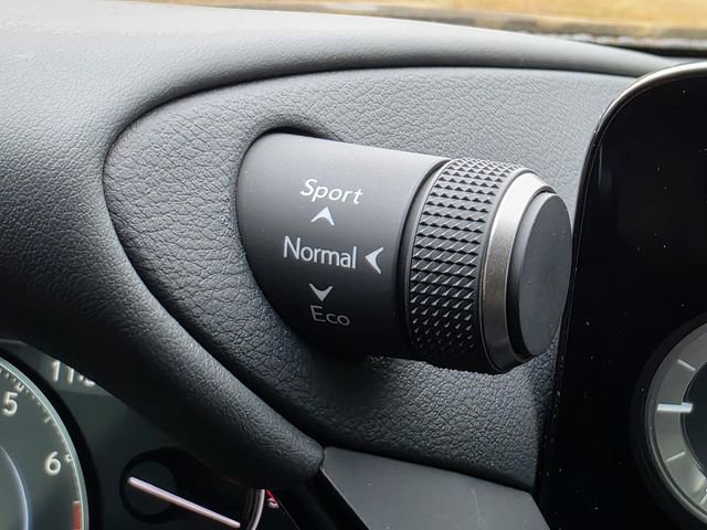 Certified 2025 Lexus ES 350 Ultra Luxury w/ Accessory Package (Z2) image 29