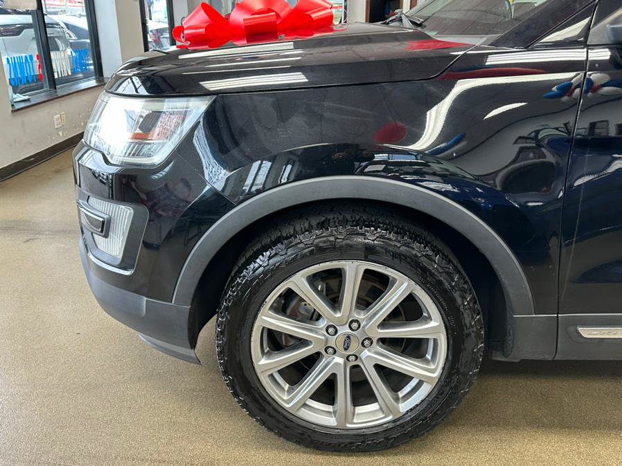 Used 2016 Ford Explorer Limited FWD image 6