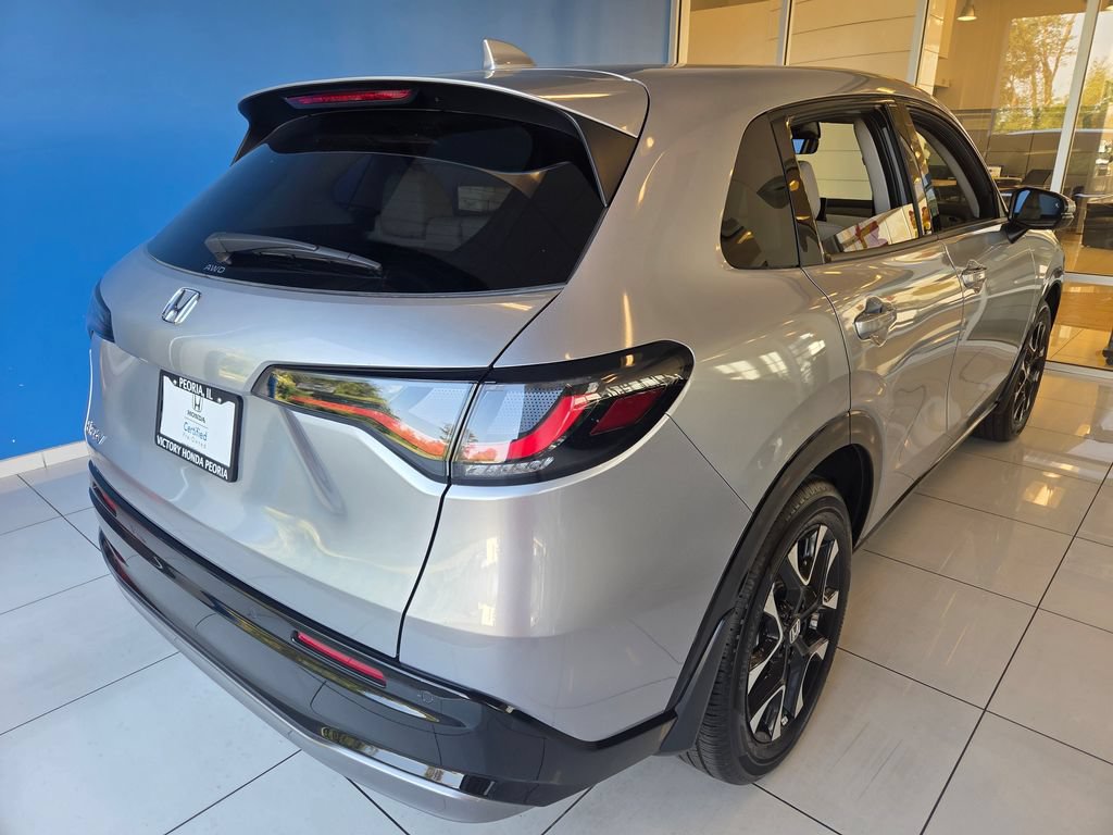 Certified 2027 Honda HR-V EX-L image 6