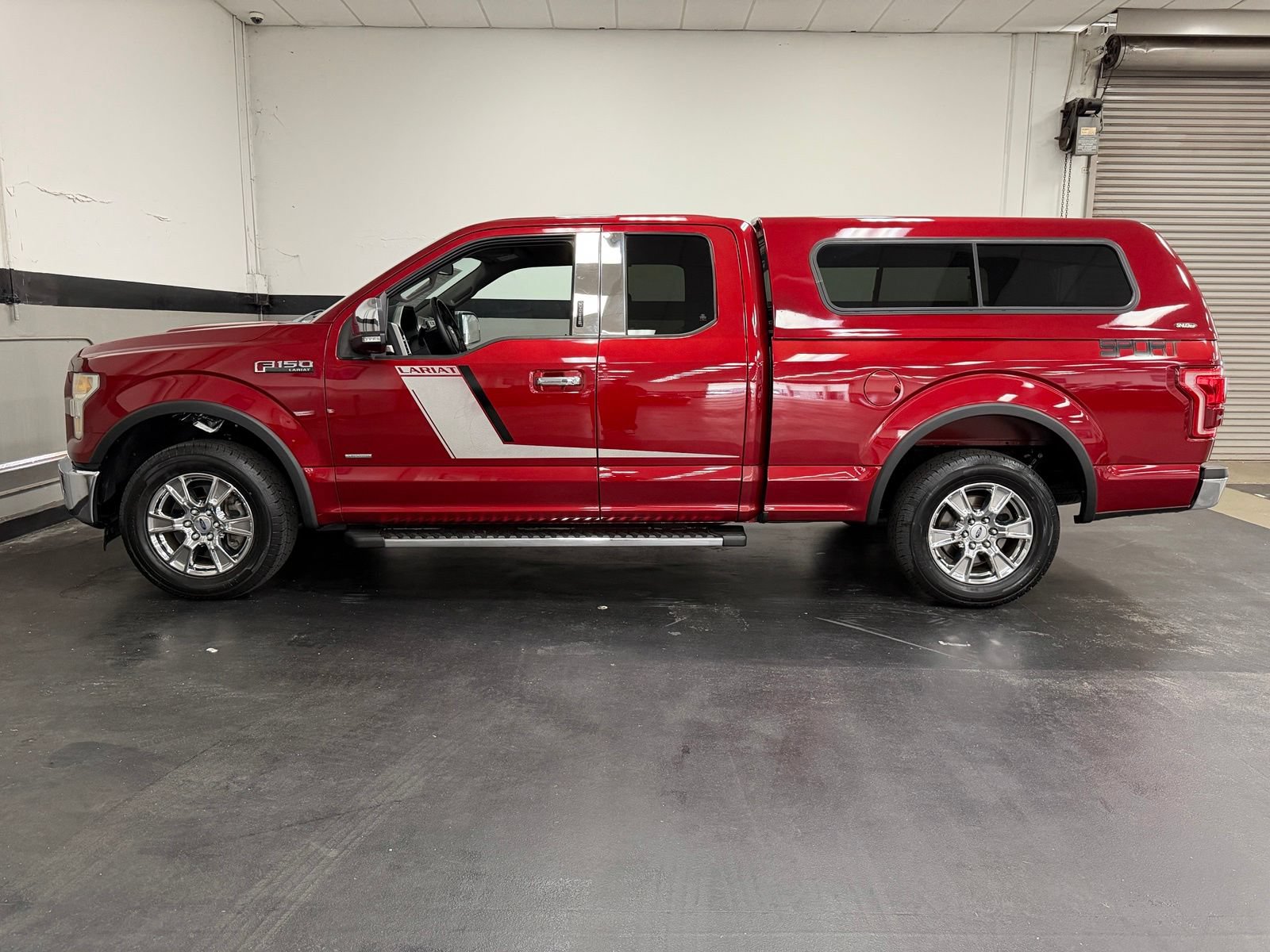 Used 2015 Ford F150 Lariat RWD image 9