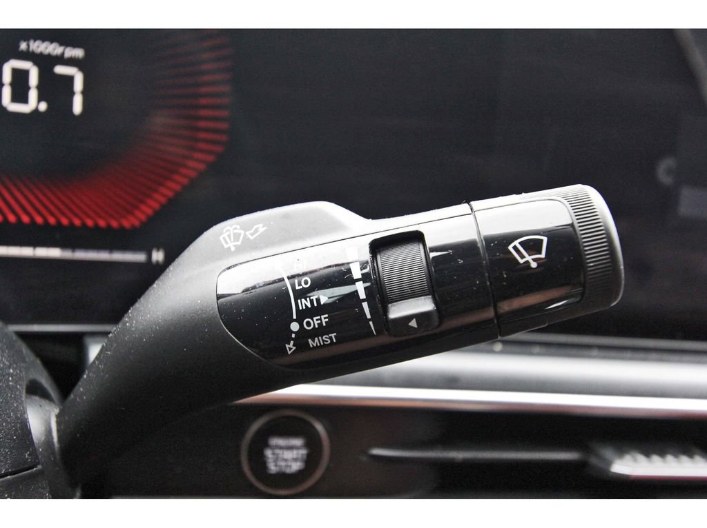 Used 2025 Kia K5 GT-Line w/ GT-Line Premium Package AWD/4WD image 18
