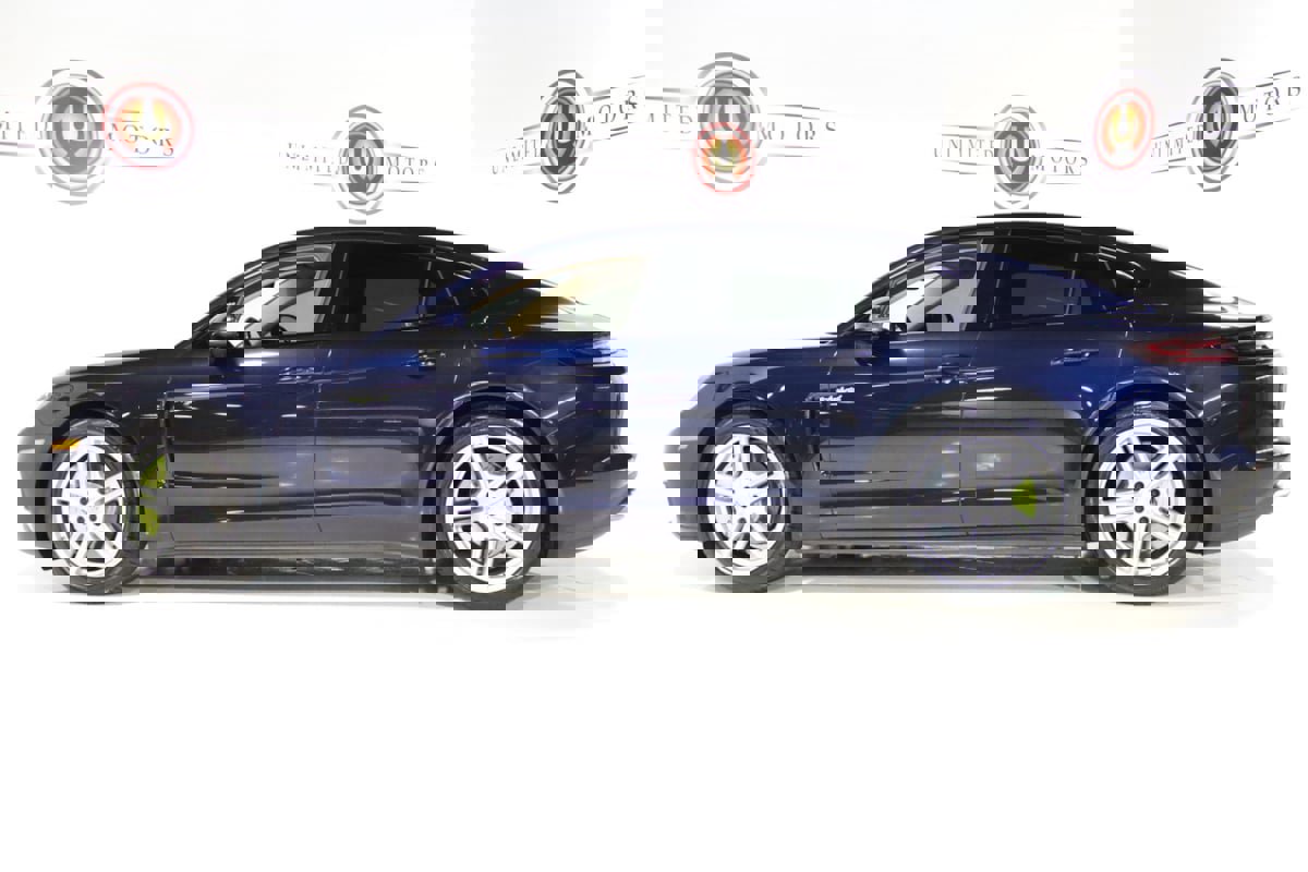 Used 2018 Porsche Panamera 4 image 42