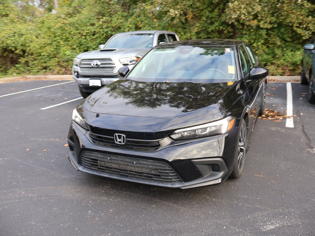 Used 2024 Honda Civic EX image 3