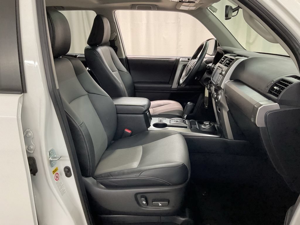 Used 2019 Toyota 4Runner SR5 Premium AWD/4WD image 26