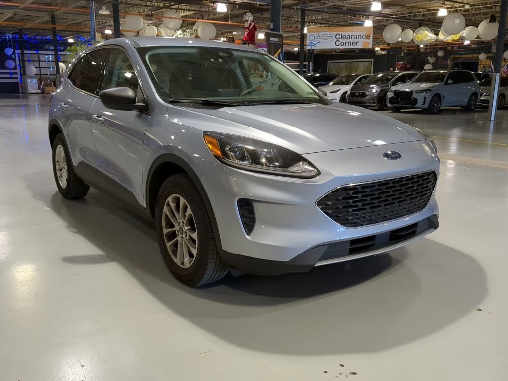 Used 2022 Ford Escape SE w/ Convenience Package image 4