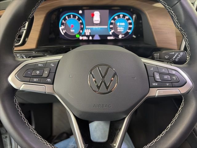 Used 2024 Volkswagen Atlas SE w/ Black Wheel Package AWD/4WD image 19