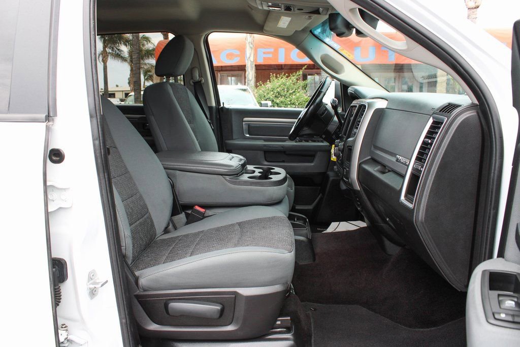 Used 2017 RAM 2500 Big Horn image 39