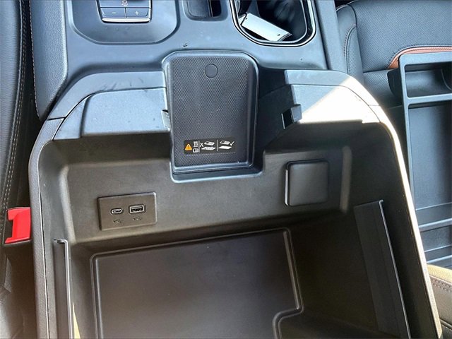 Used 2025 GMC Sierra 1500 AT4 w/ AT4 Premium Package image 28