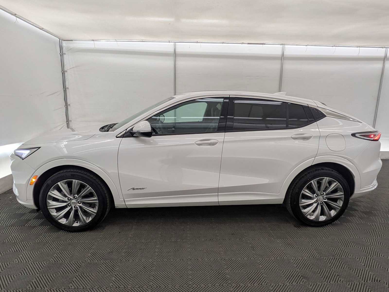 Used 2025 Buick Envista Avenir image 3