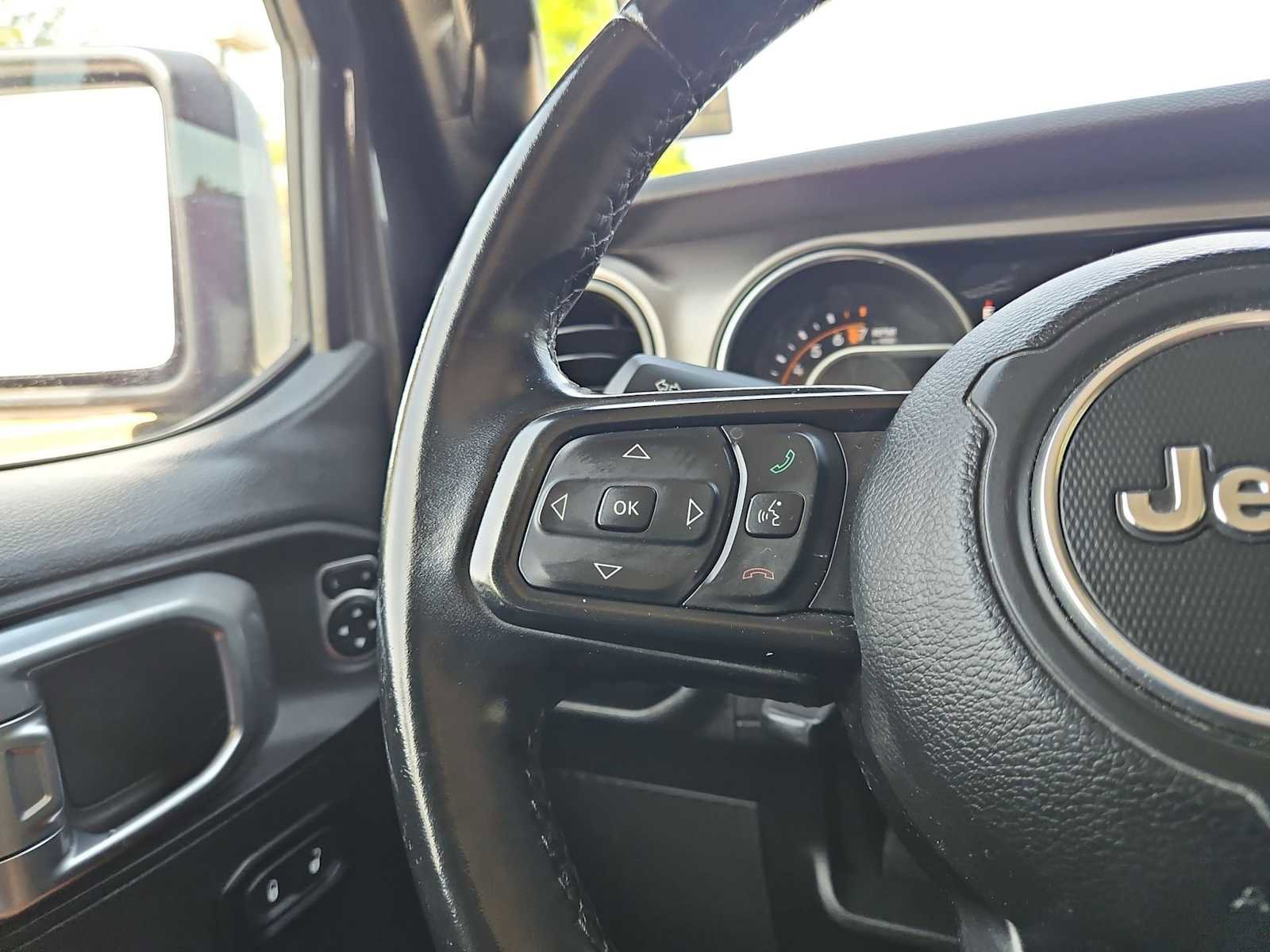 Used 2020 Jeep Gladiator Sport w/ Quick Order Package 24S image 24