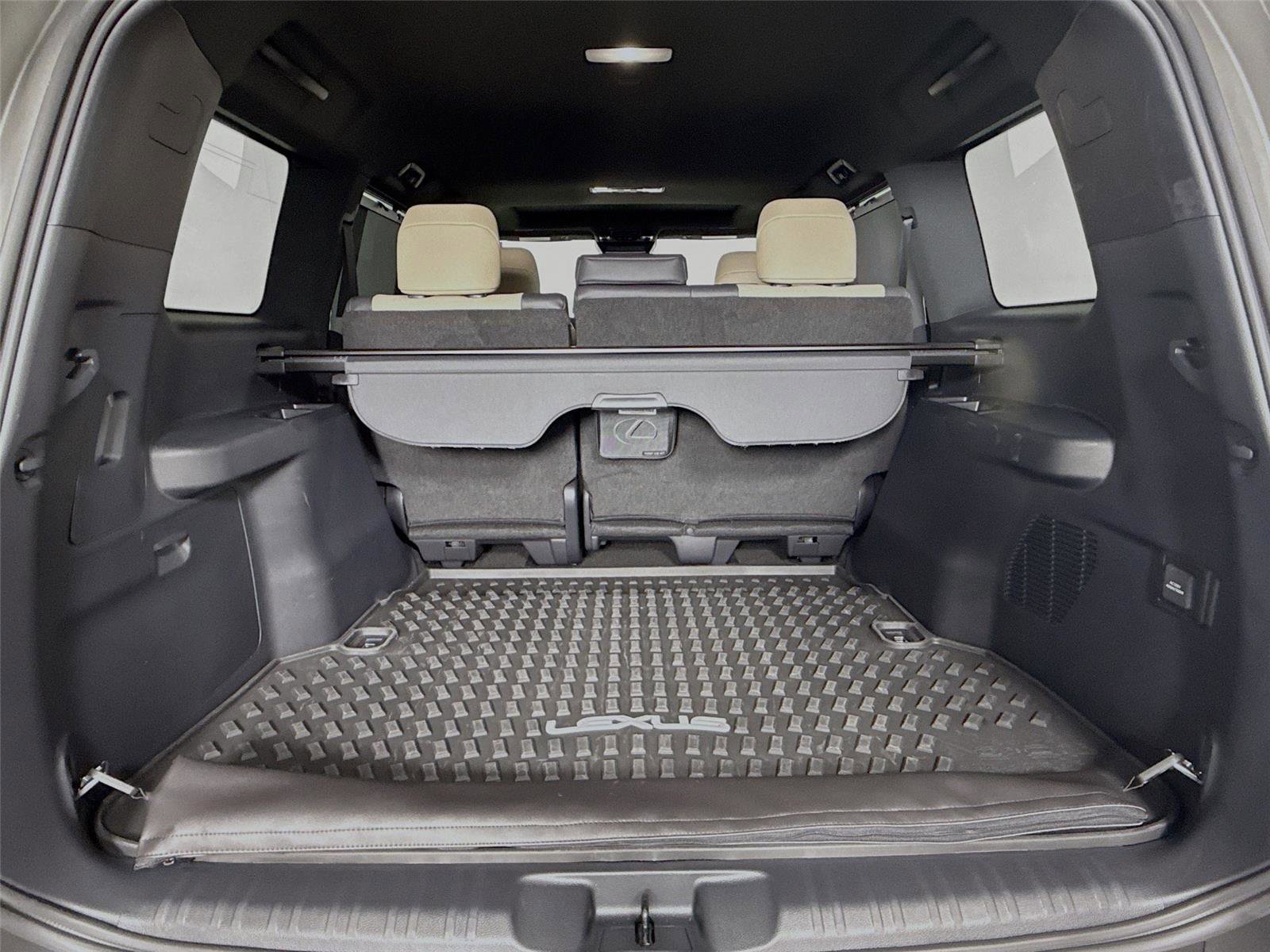 Used 2024 Lexus GX 550 image 41