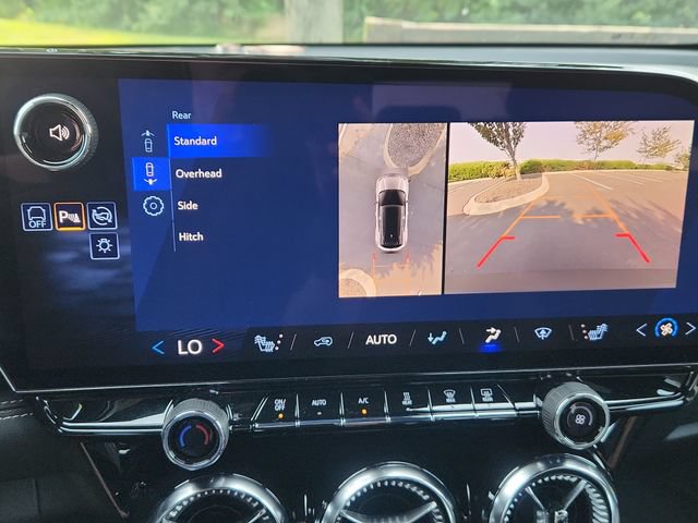New 2026 Chevrolet Blazer EV LT FWD image 30