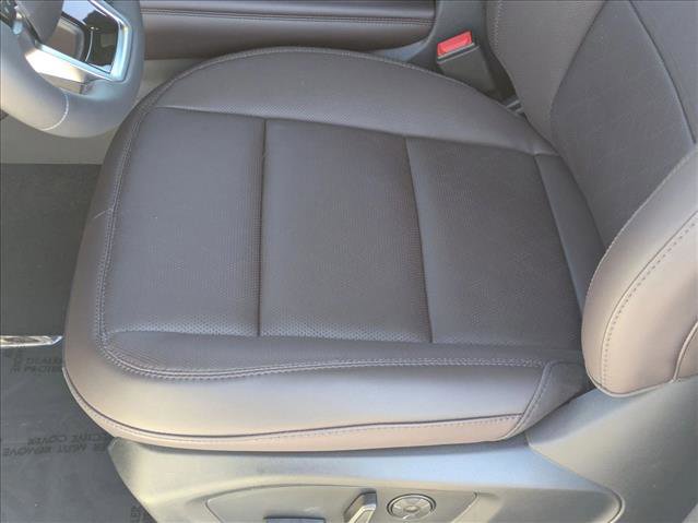 New 2026 Ford Explorer Platinum image 4