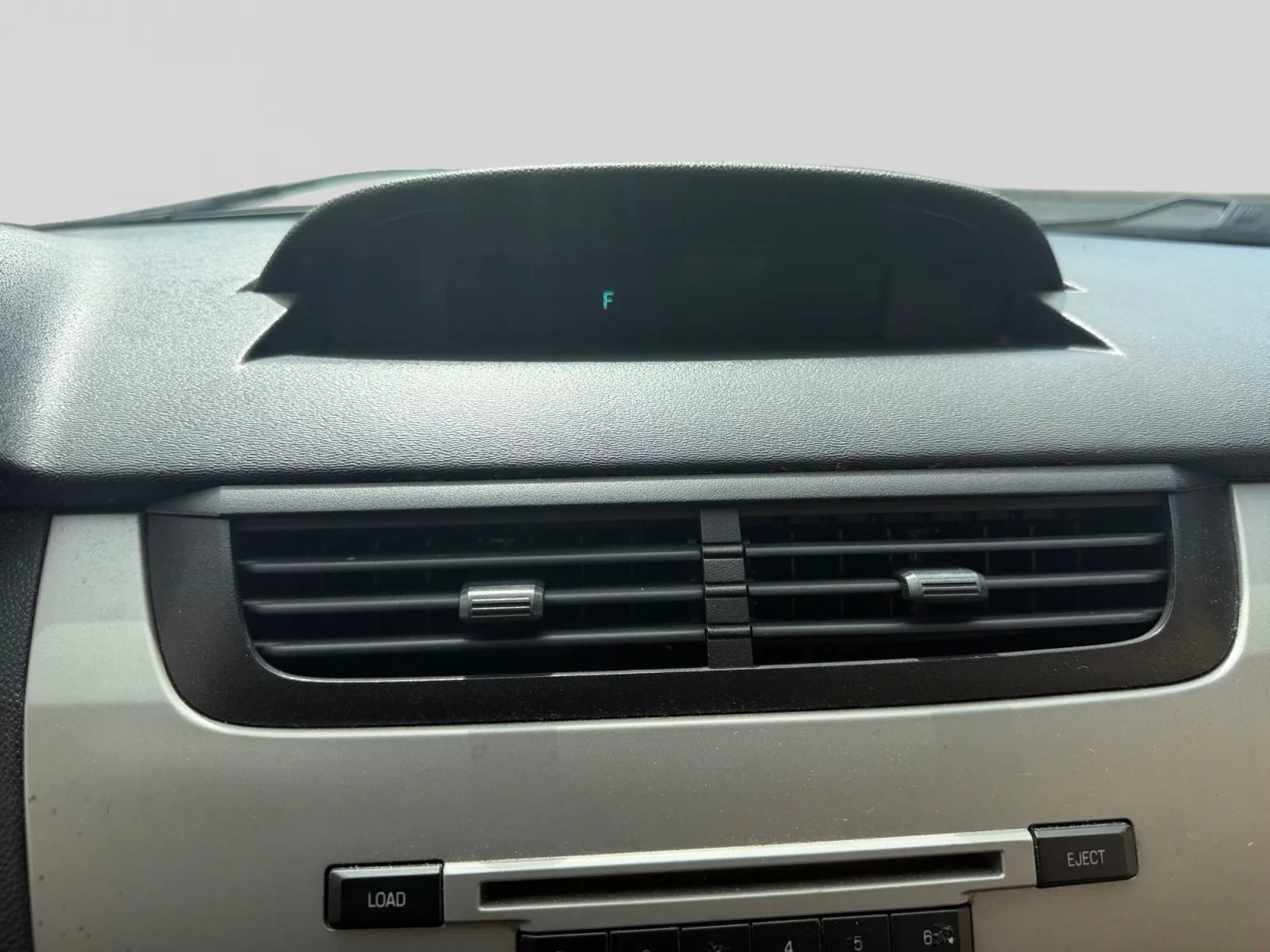 Used 2011 Ford Focus SE FWD image 21