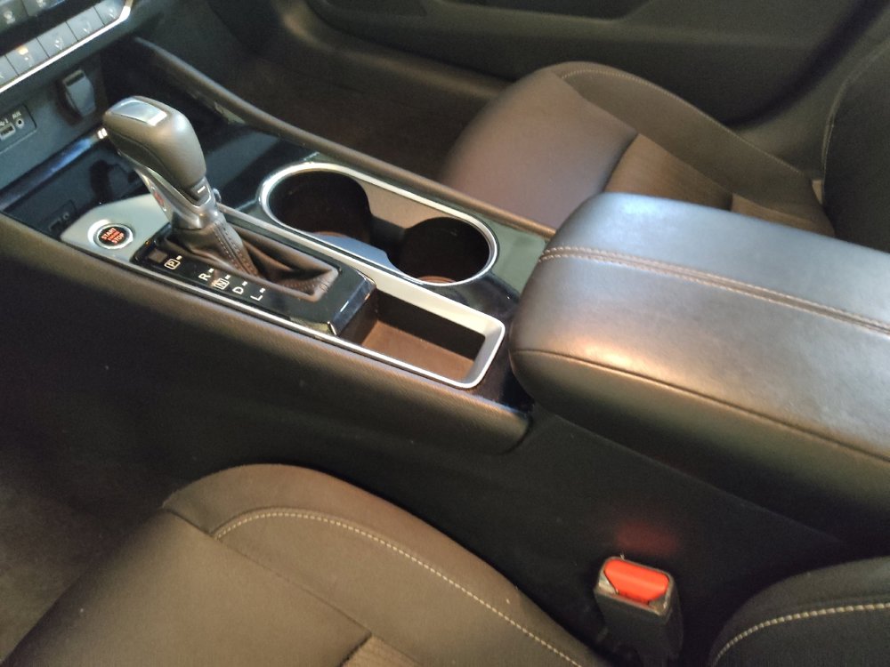 Used 2024 Nissan Altima 2.5 SV image 26