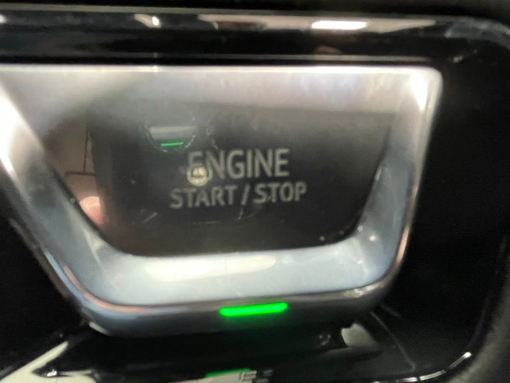 New 2026 GMC Yukon XL AT4 image 36