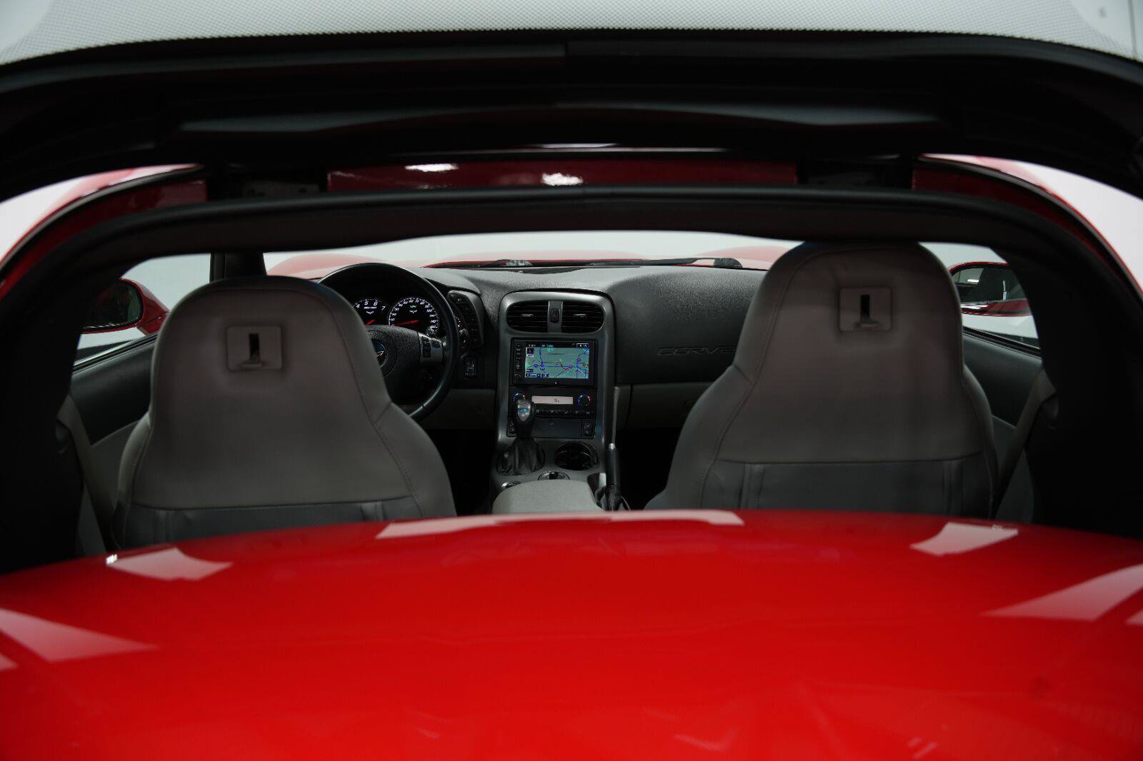 Used 2007 Chevrolet Corvette Coupe w/ Preferred Equipment Group RWD image 21