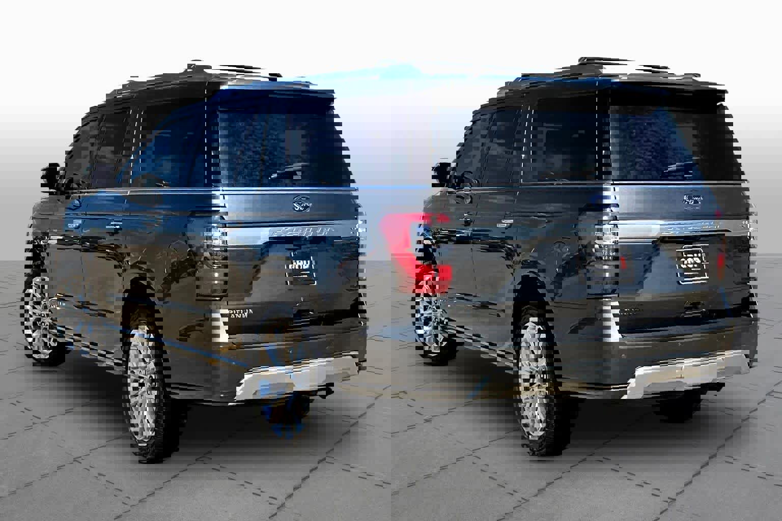 Used 2019 Ford Expedition Max Platinum RWD image 12