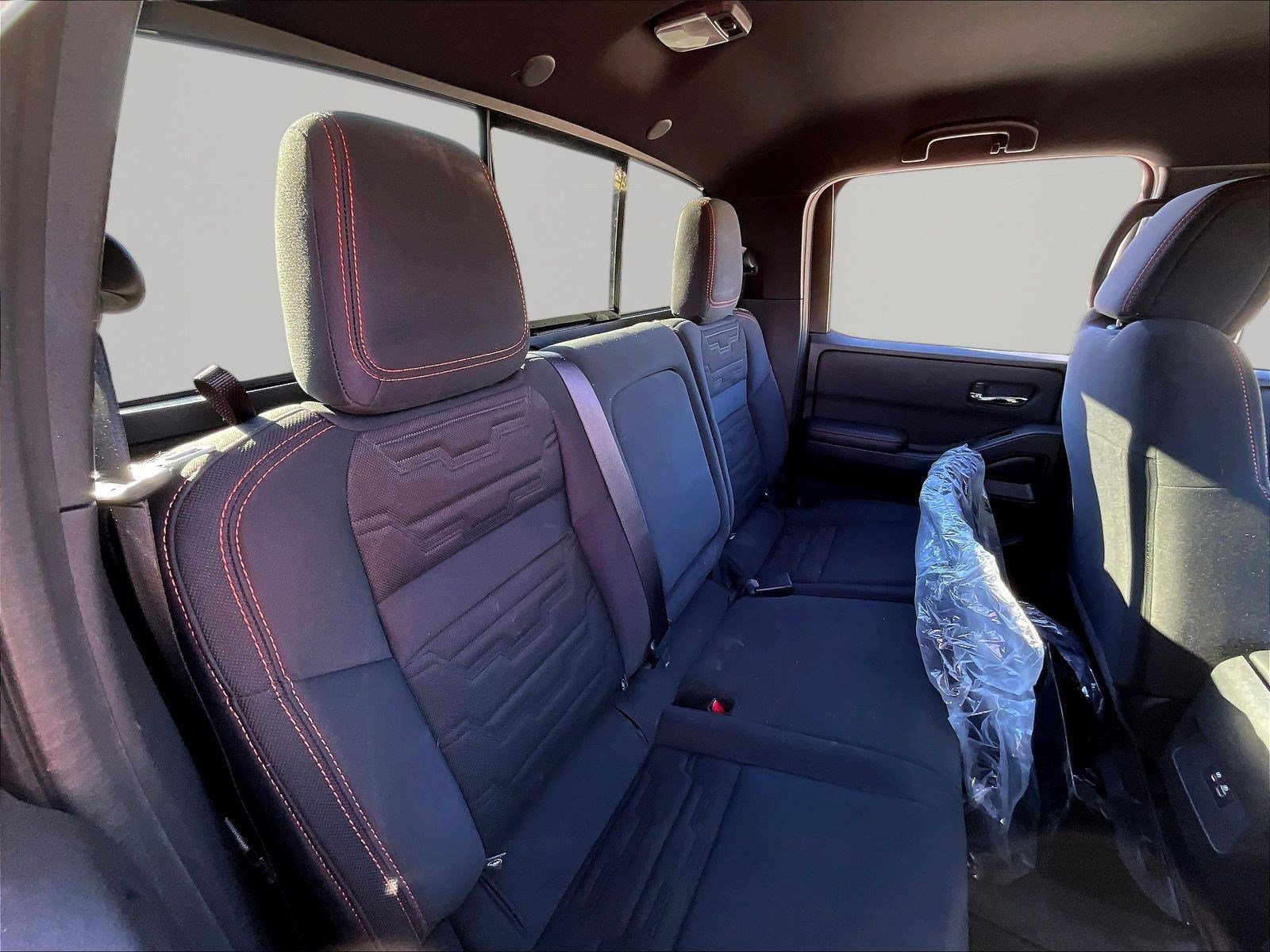 Certified 2025 Nissan Frontier PRO-4X w/ Interior Protection Package AWD/4WD image 26