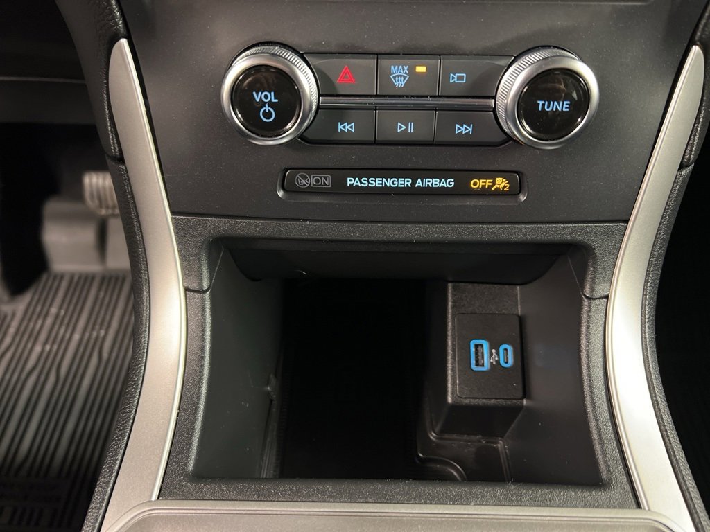 Certified 2024 Ford Edge SEL w/ Convenience Package image 14