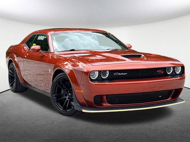 Used 2023 Dodge Challenger R/T Scat Pack RWD image 2
