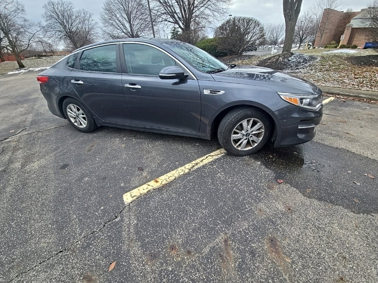 Used 2018 Kia Optima LX image 7