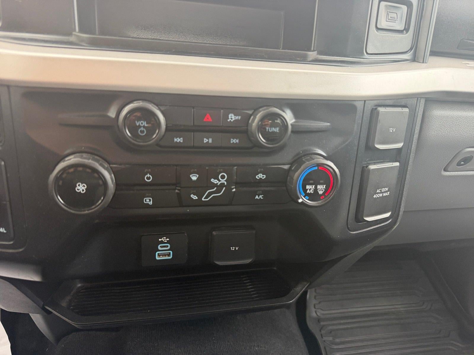 Used 2025 Ford F250 XLT AWD/4WD image 18