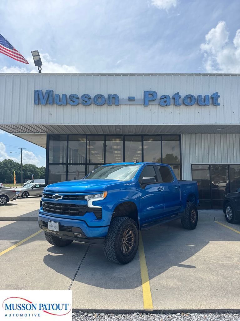 Used 2022 Chevrolet Silverado 1500 RST RWD image 1