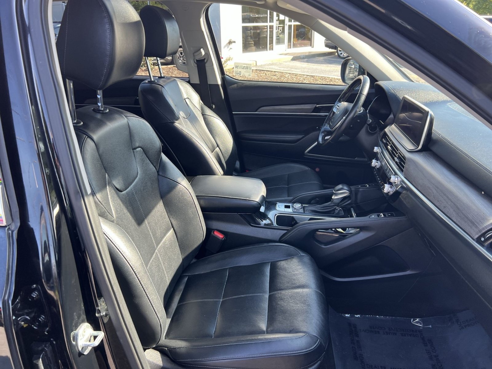 Used 2022 Kia Telluride EX w/ Towing Package AWD/4WD image 28