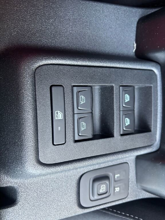 New 2025 Ford Bronco Badlands image 27