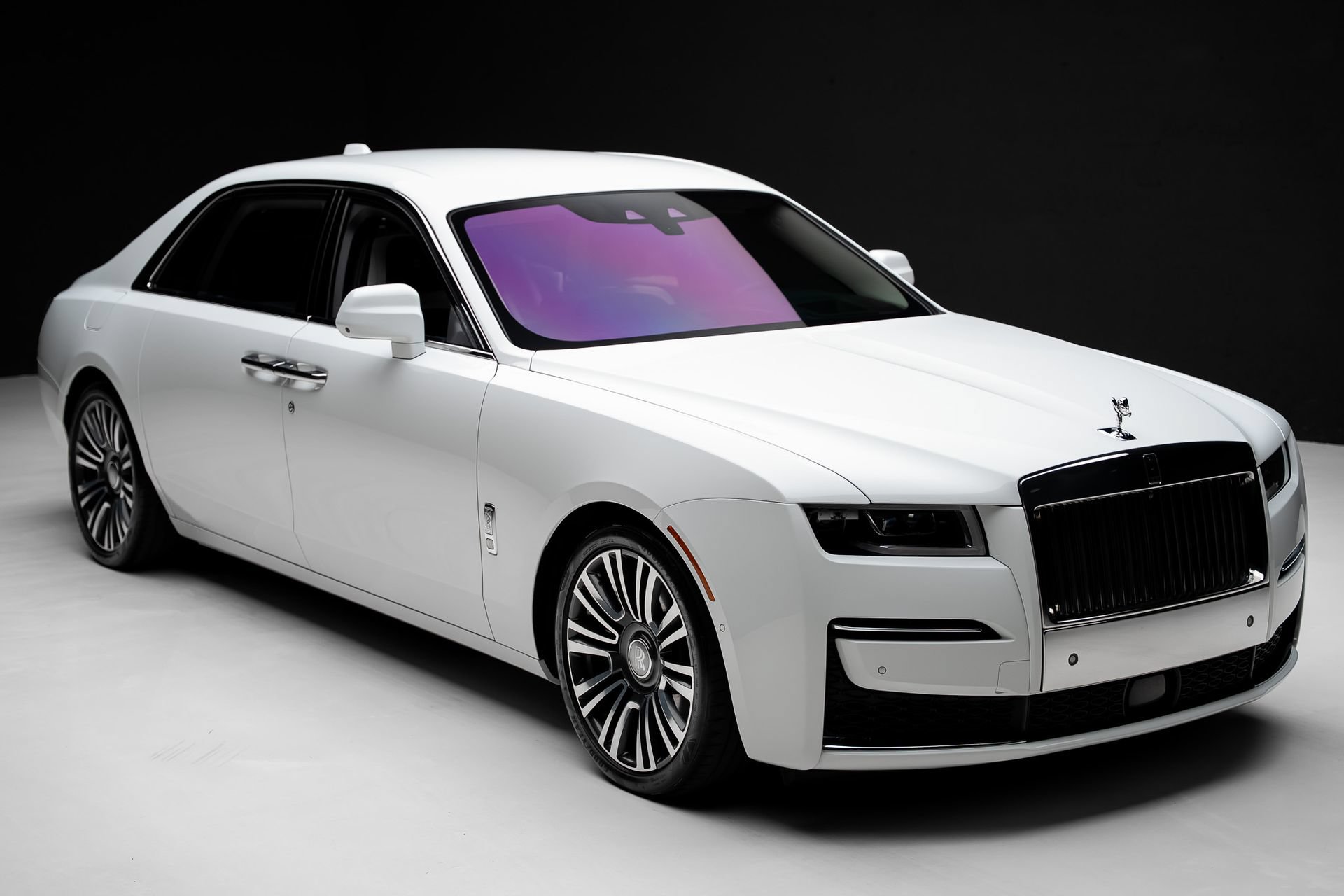 Used 2022 Rolls-Royce Ghost Extended Wheelbase AWD/4WD image 37