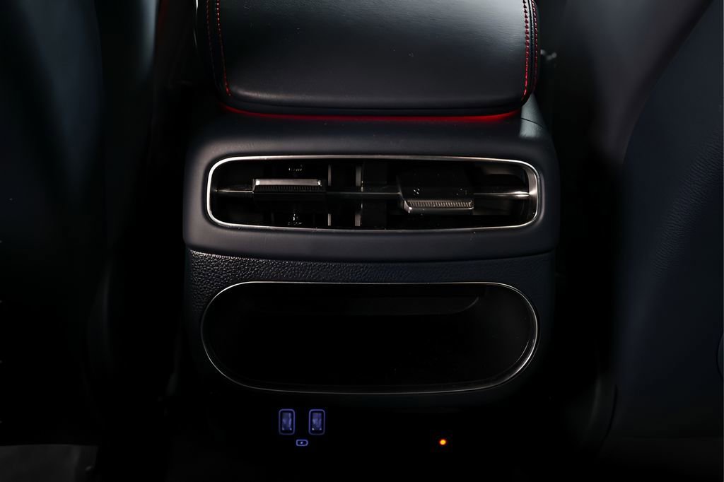 Used 2024 Genesis GV70 3.5T Sport w/ Sport Advanced Package image 38