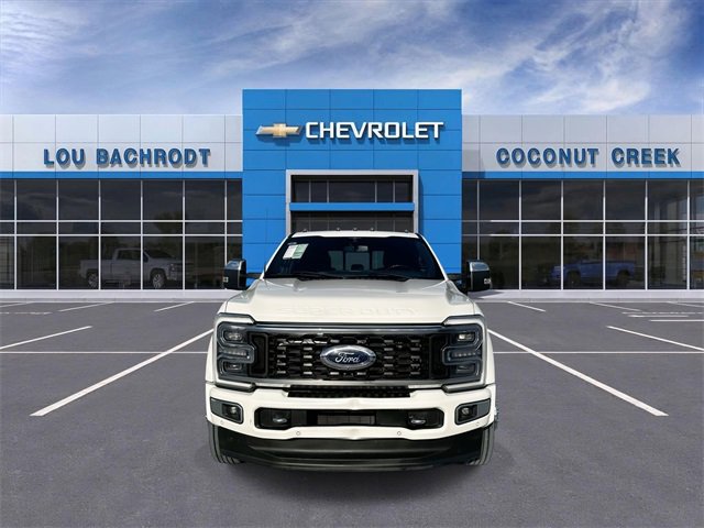 Used 2023 Ford F450 Platinum image 3