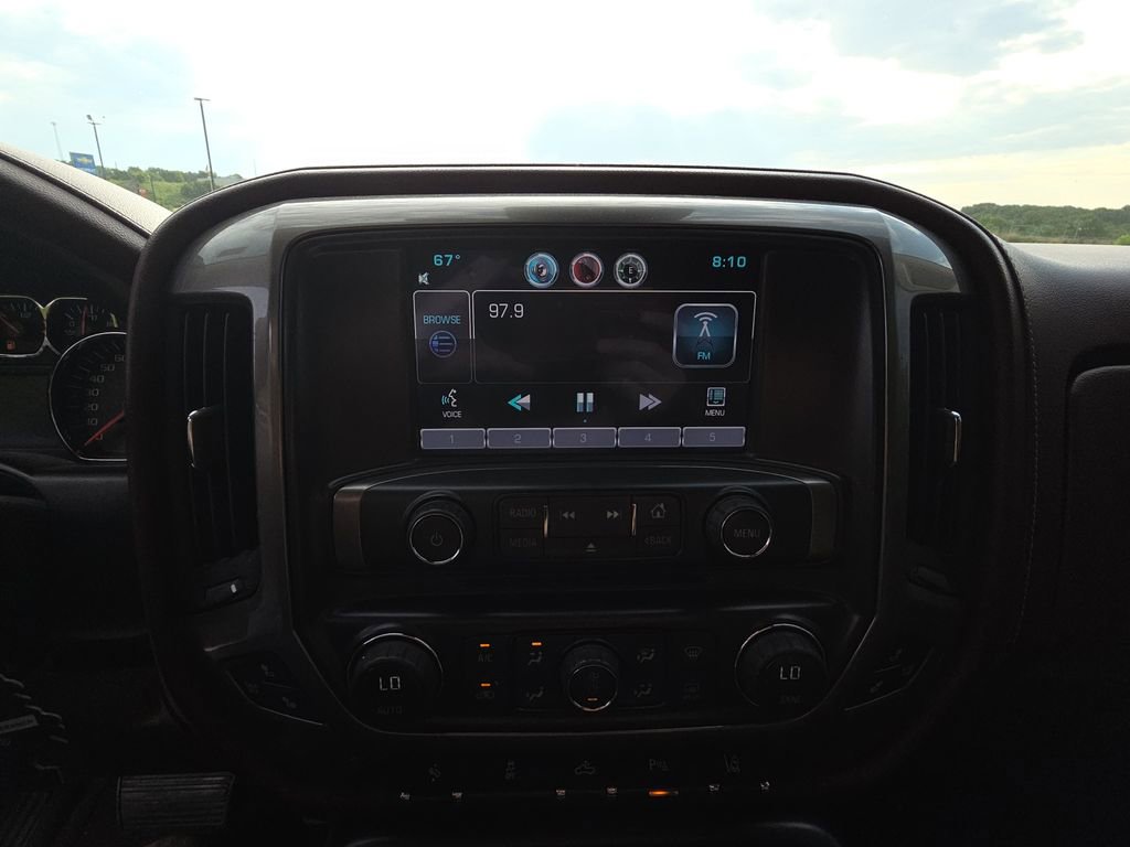 Used 2015 Chevrolet Silverado 1500 High Country w/ High Country Premium Package AWD/4WD image 12