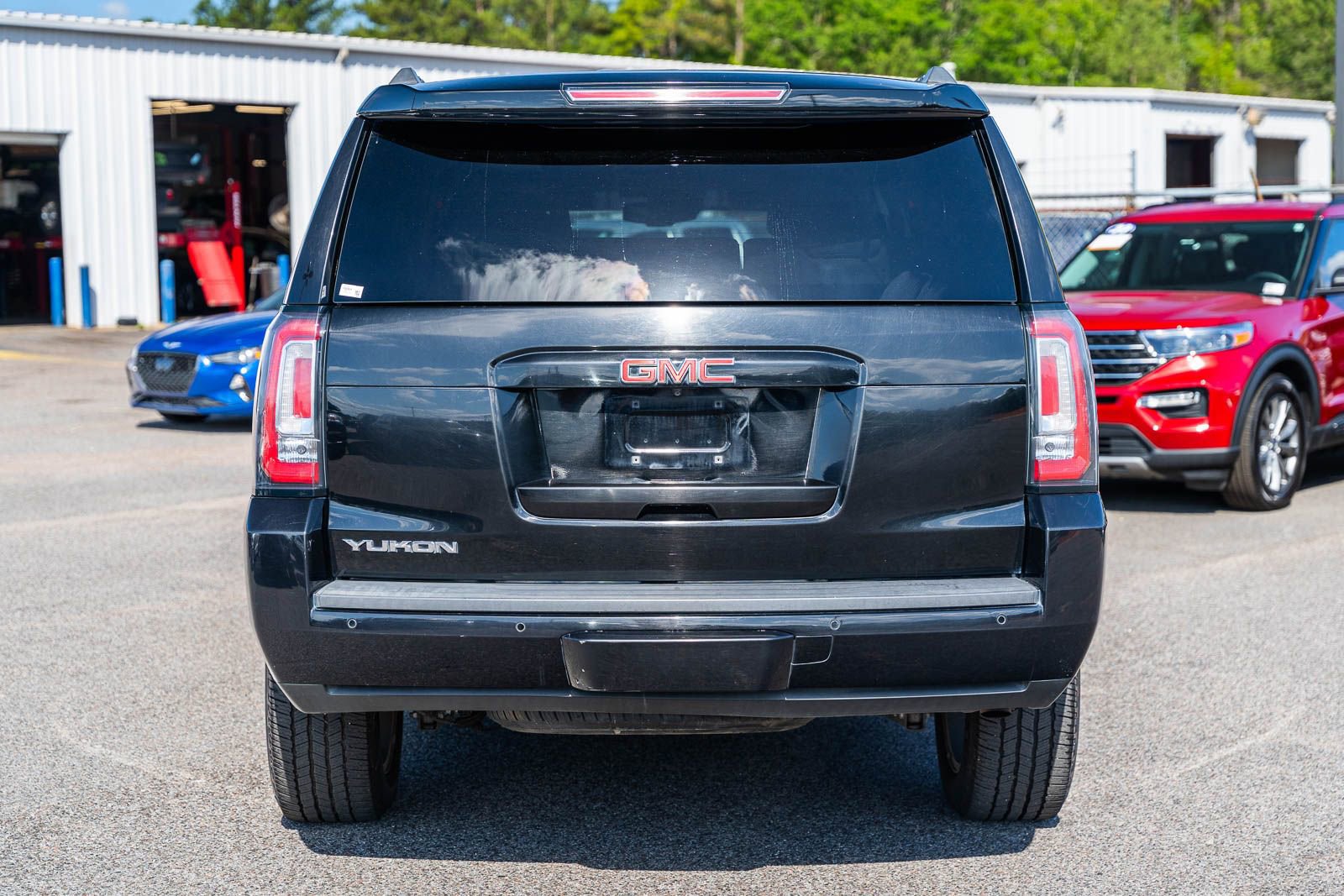 Used 2017 GMC Yukon SLT w/ Open Road Package RWD image 6