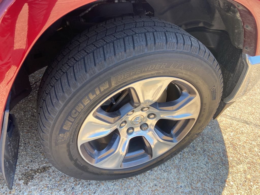 Used 2021 RAM 1500 Laramie AWD/4WD image 30
