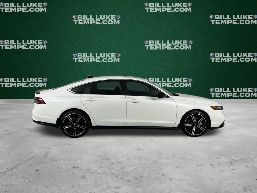Used 2025 Honda Accord Sport image 3