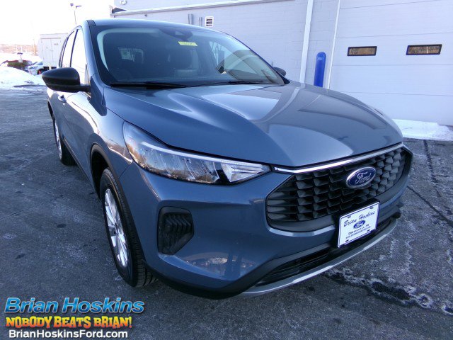 Used 2025 Ford Escape Active image 1