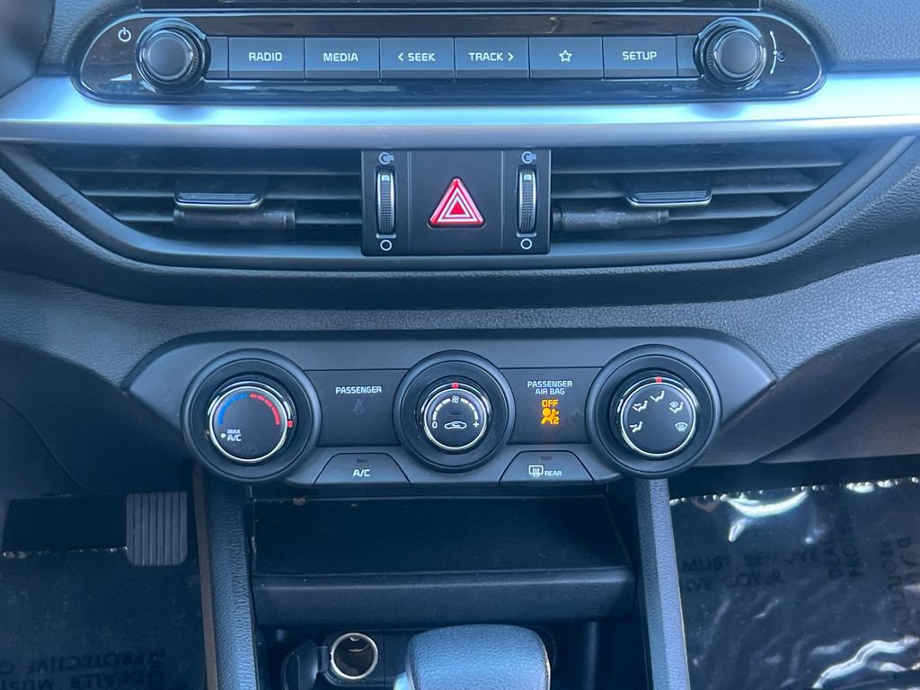 Used 2023 Kia Forte LXS image 24