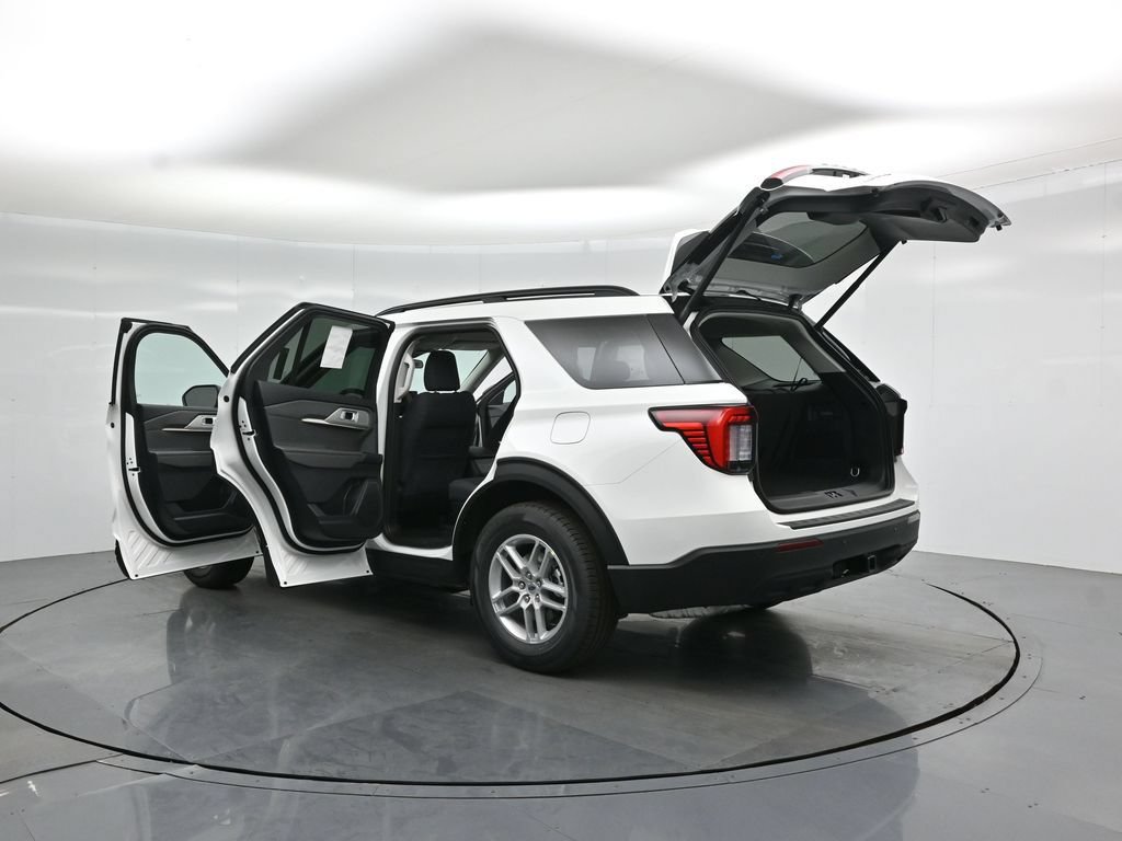 New 2026 Ford Explorer Active RWD image 32