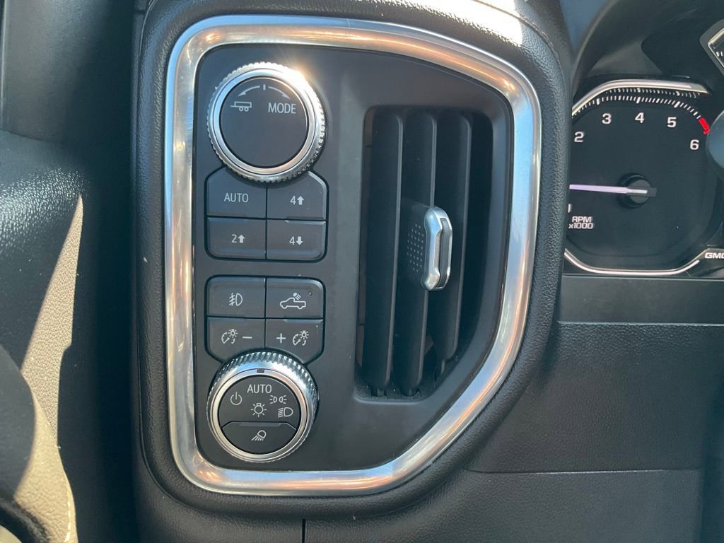 Used 2021 GMC Sierra 1500 AT4 AWD/4WD image 10