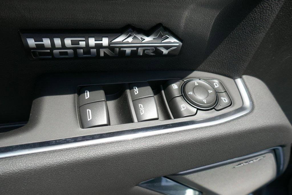 New 2025 Chevrolet Silverado 1500 High Country image 17