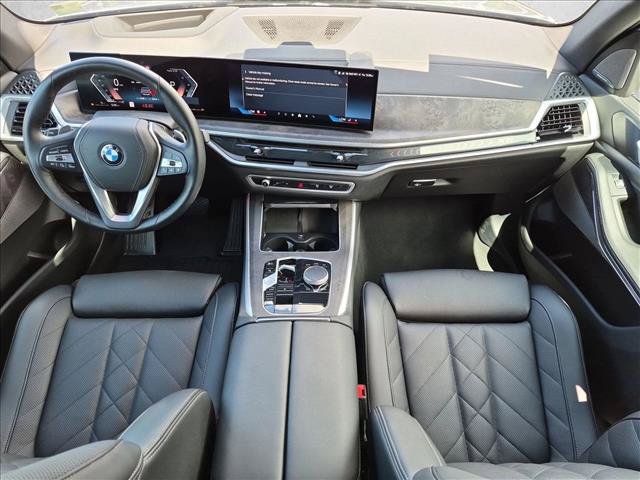 Used 2026 BMW X5 xDrive40i AWD/4WD image 18