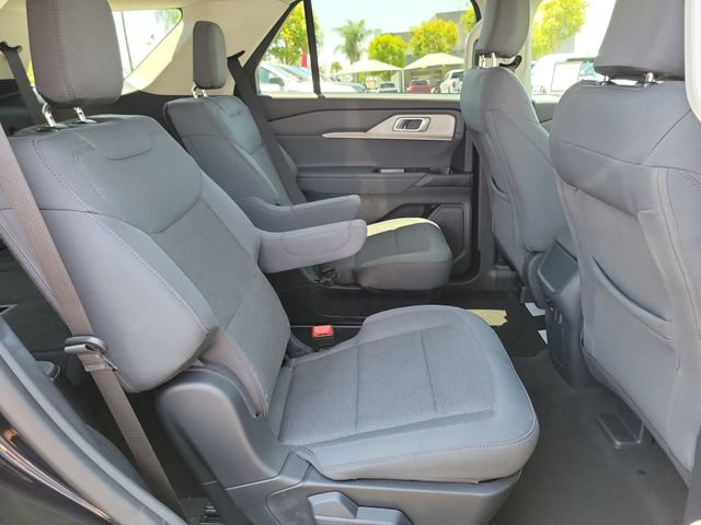 Used 2026 Ford Explorer Active RWD image 19