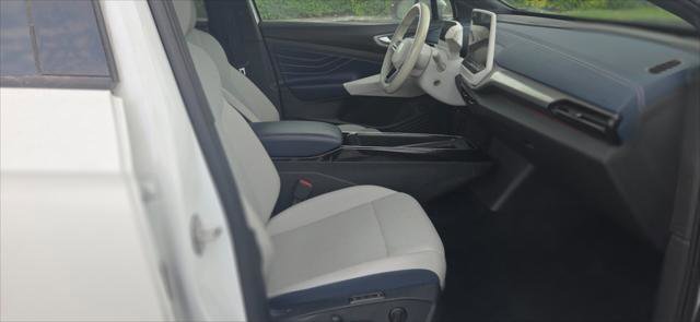 Used 2023 Volkswagen ID.4 Pro S Plus AWD/4WD image 18
